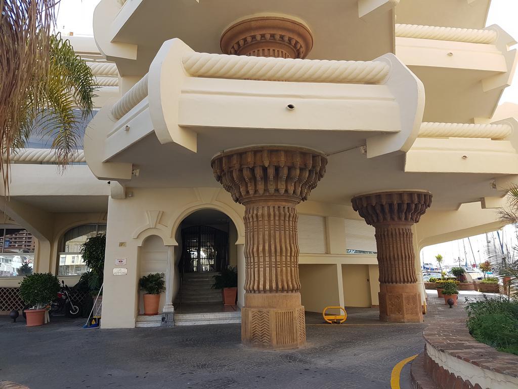 Isla Benalmadena Apartment Bagian luar foto