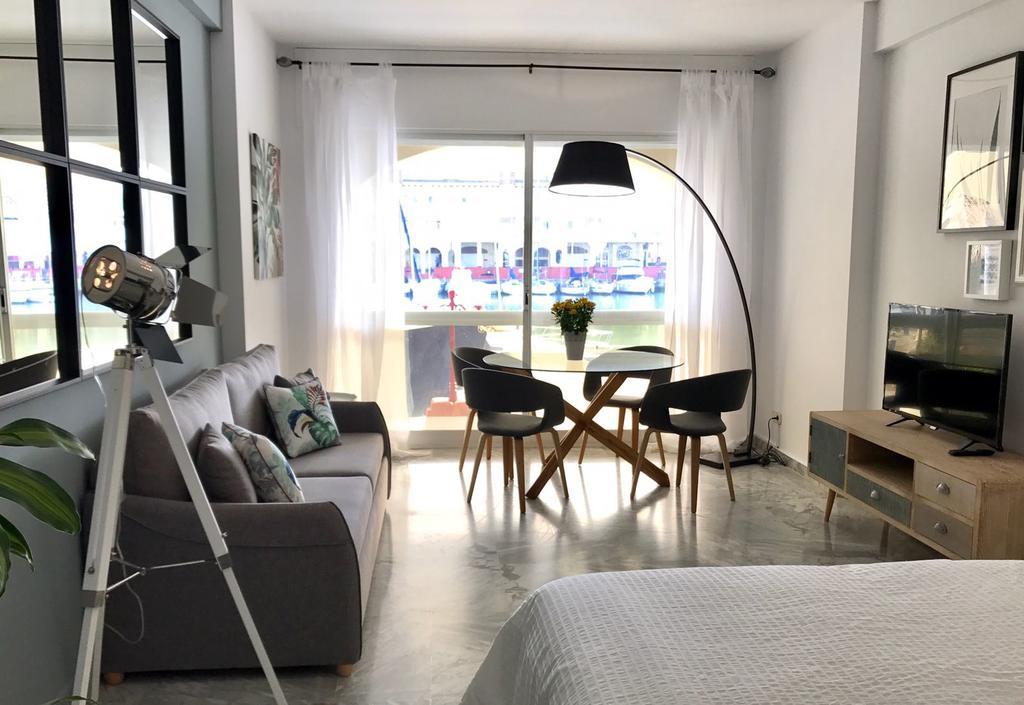 Isla Benalmadena Apartment Bagian luar foto